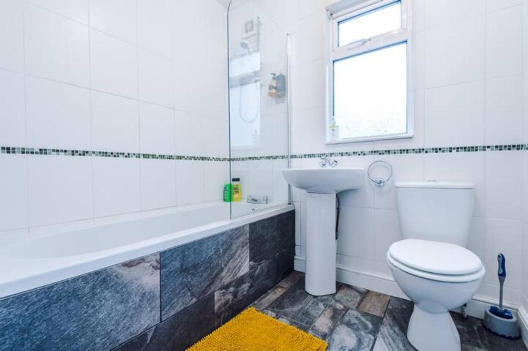 ליברפול Anfield House 2 Bedroom 2 Mins From Anfield Stadium Sleeps 7 מראה חיצוני תמונה