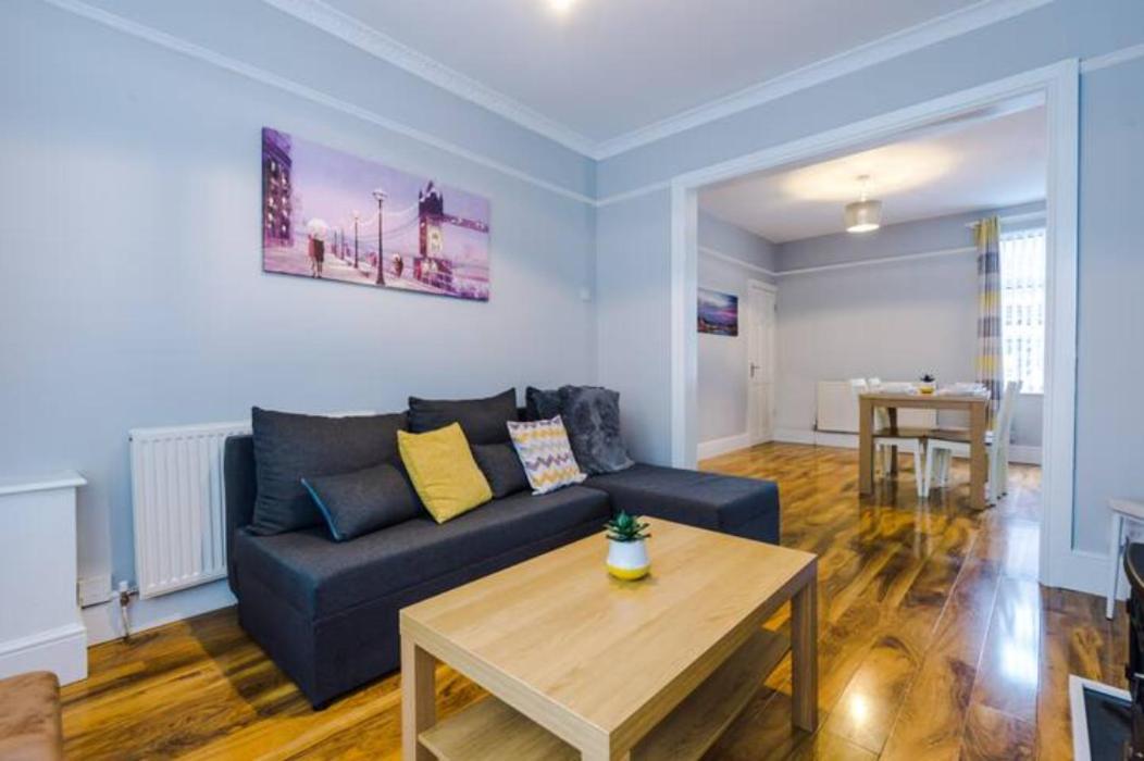 ליברפול Anfield House 2 Bedroom 2 Mins From Anfield Stadium Sleeps 7 מראה חיצוני תמונה